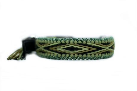 Halsband “Pea"