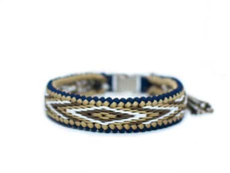 Halsband “One"